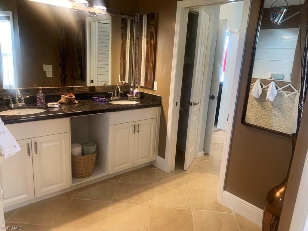 1499 Vintage Ln, Naples, FL 34104 Photo