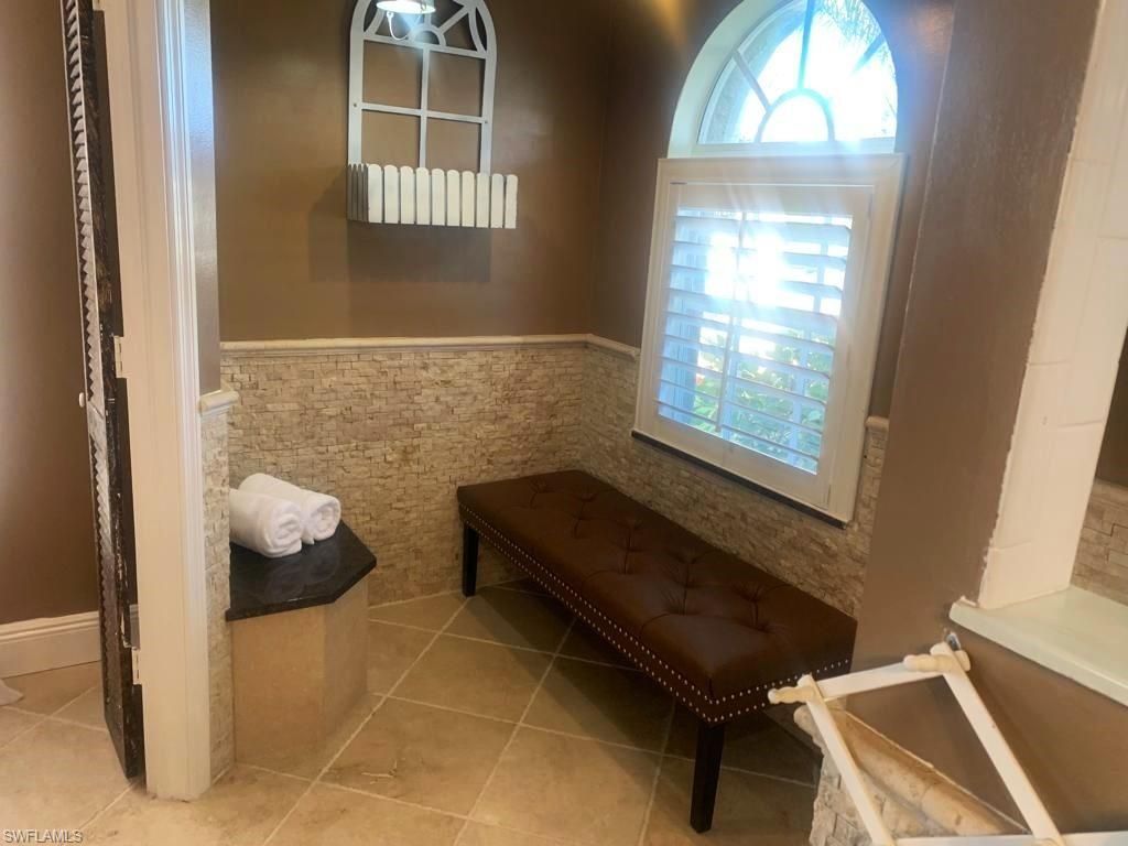 1499 Vintage Ln, Naples, FL 34104 Photo