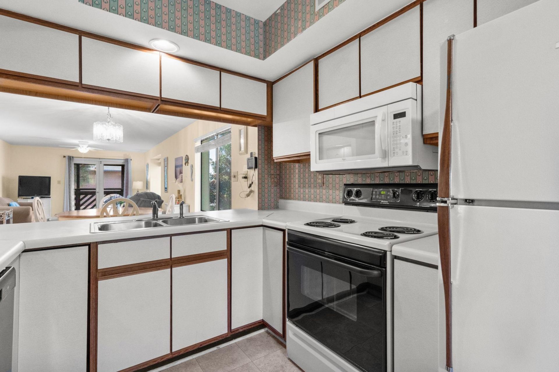 223 Maison Dr. Photo 15