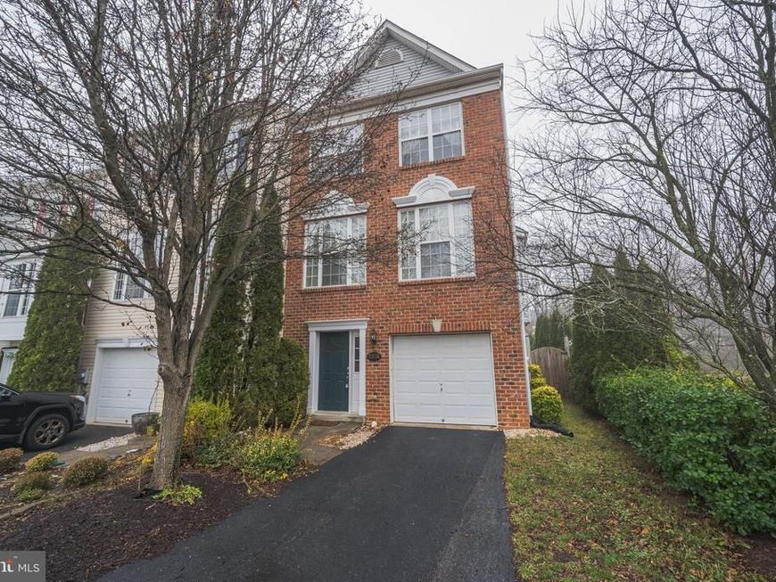 2574 Carrington Way, Frederick, MD 21702 Main Photo