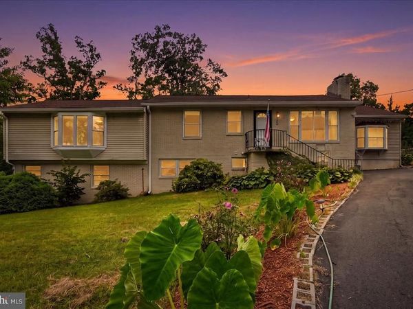 10805 CAROL STREET, FAIRFAX, VA 22030