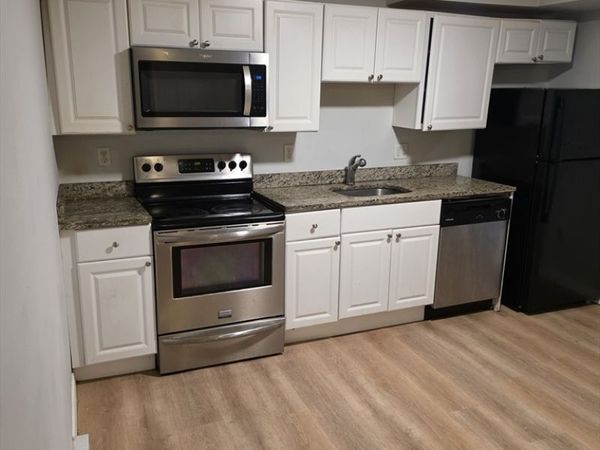 4 Michelangelo St, Unit 1, Boston, MA 02113
