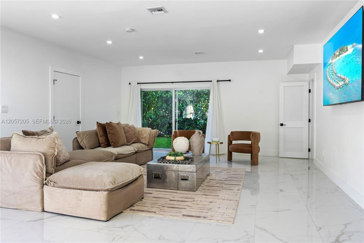 1651 SW 13th Ave , Miami, FL 33145 Photo