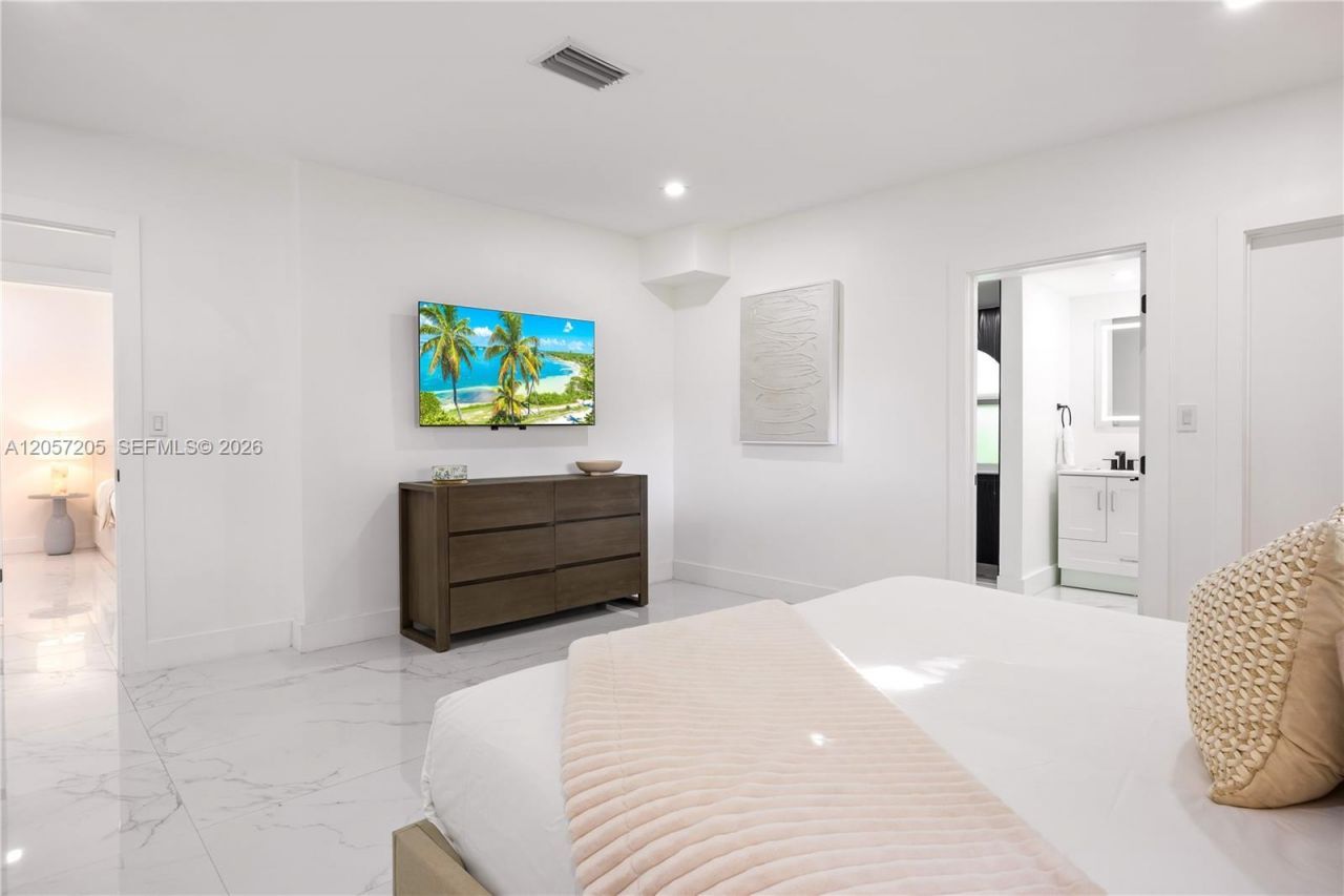1651 SW 13th Ave , Miami, FL 33145 Photo