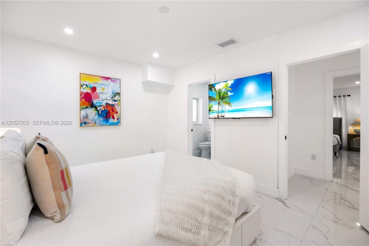 1651 SW 13th Ave , Miami, FL 33145 Photo