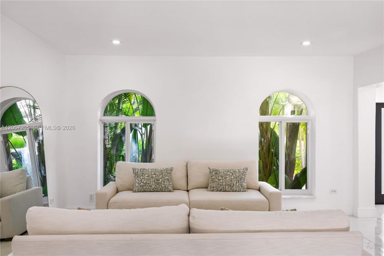 1651 SW 13th Ave , Miami, FL 33145 Photo