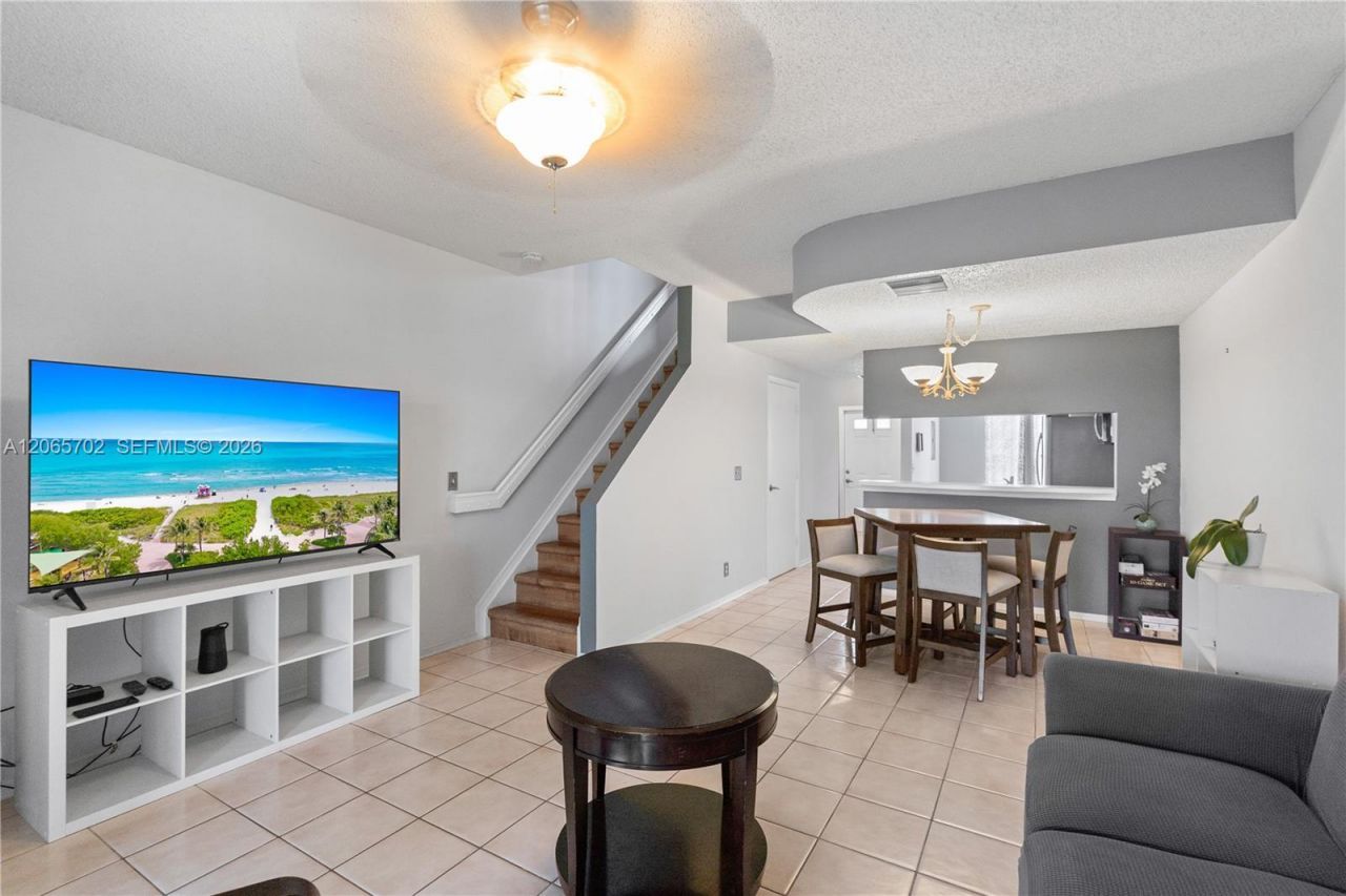 38 Truman Dr , Weston, FL 33326 Photo