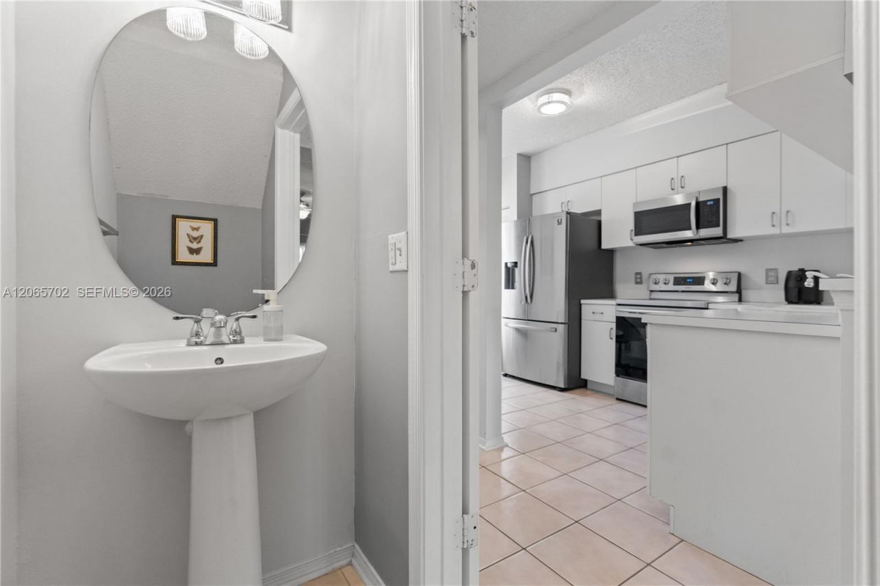 38 Truman Dr , Weston, FL 33326 Photo