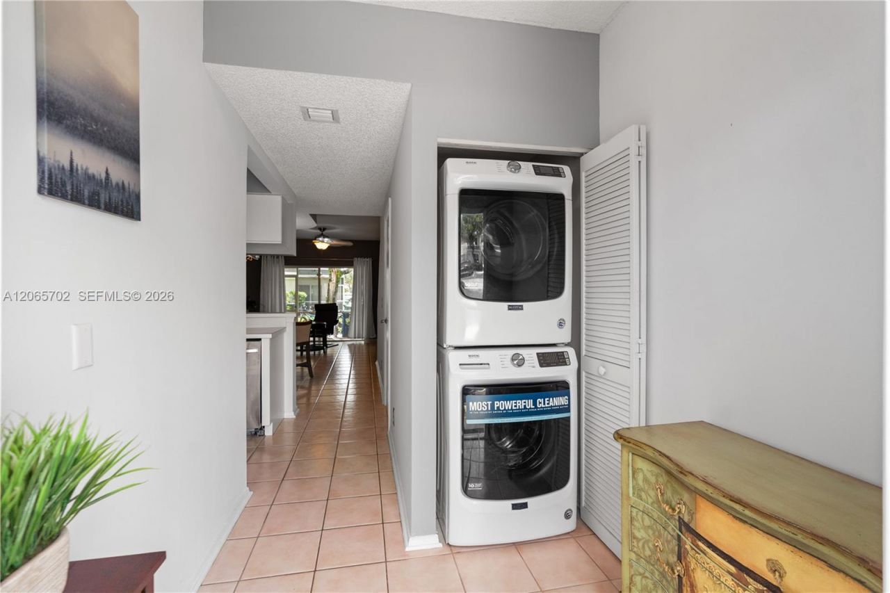 38 Truman Dr , Weston, FL 33326 Photo