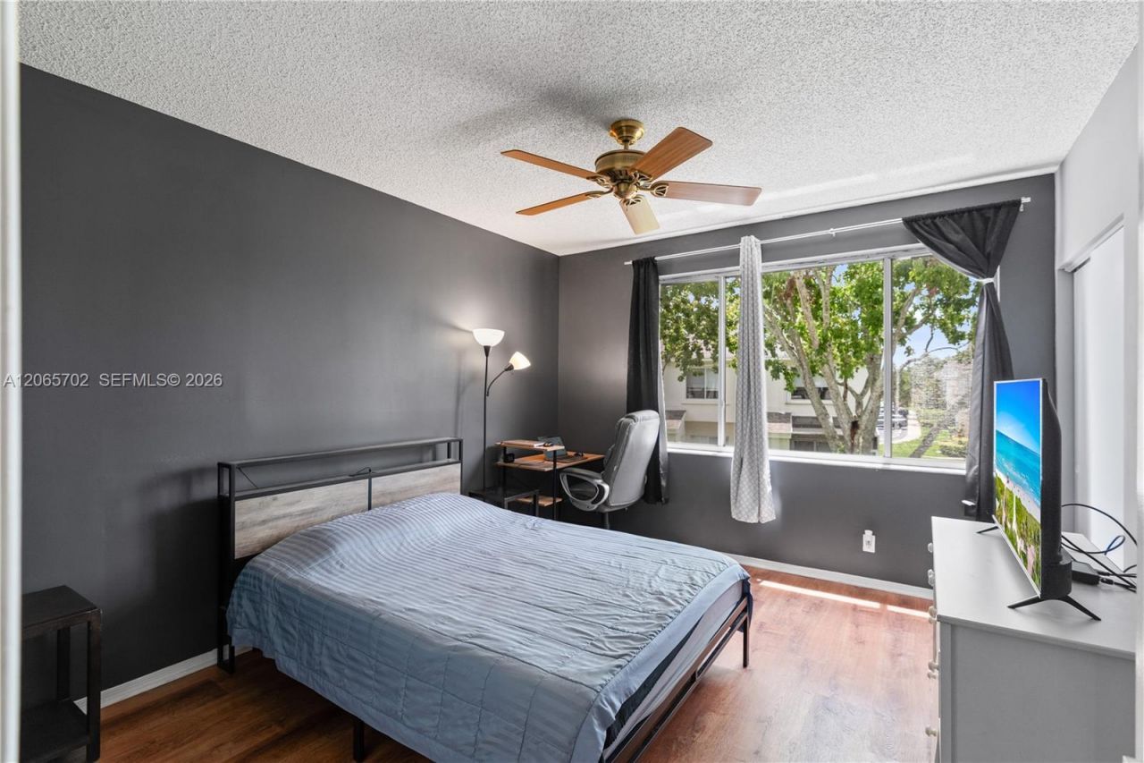 38 Truman Dr , Weston, FL 33326 Photo