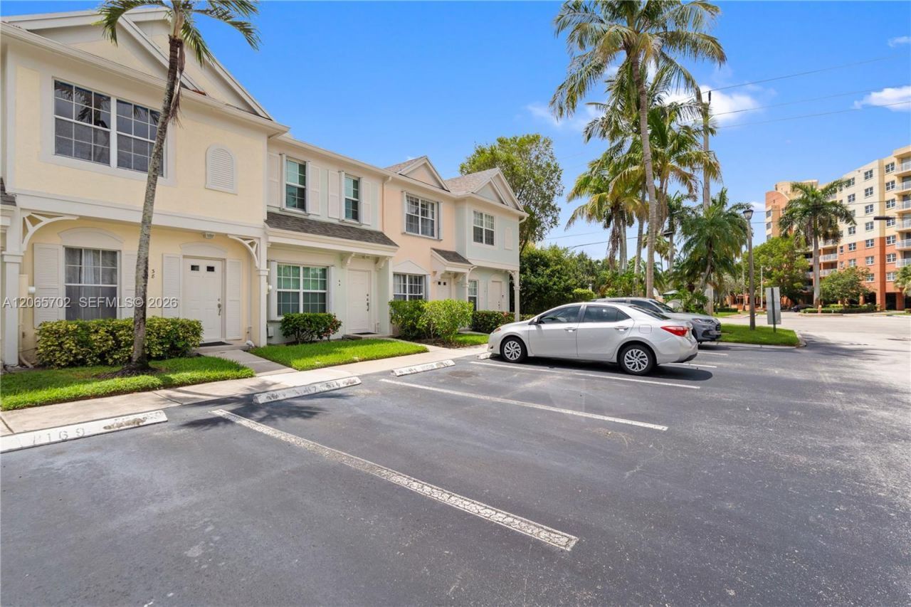 38 Truman Dr , Weston, FL 33326 Photo