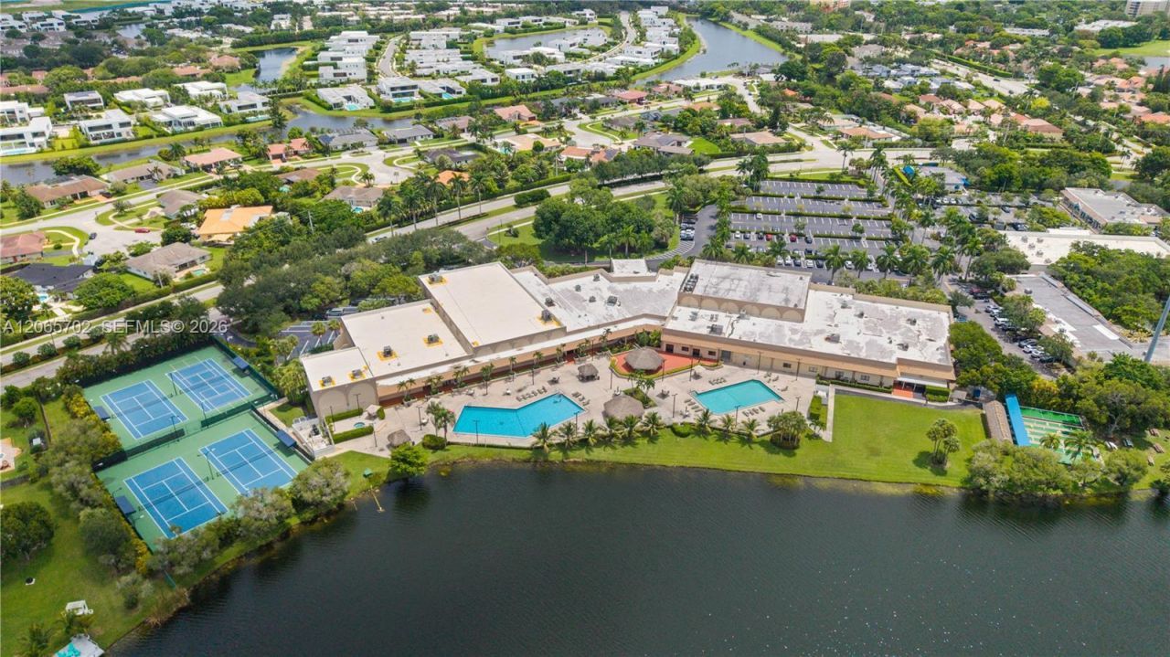 38 Truman Dr , Weston, FL 33326 Photo