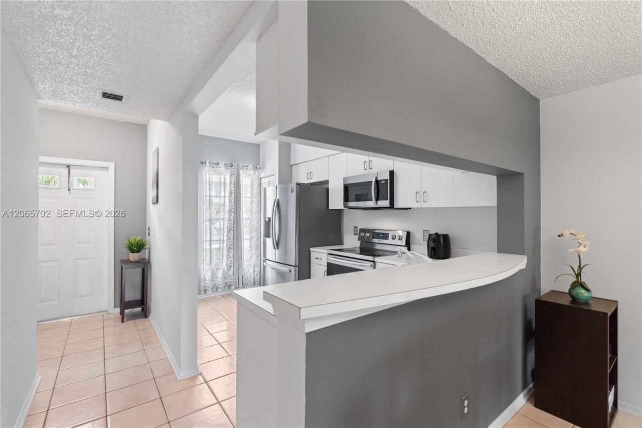 38 Truman Dr , Weston, FL 33326 Photo