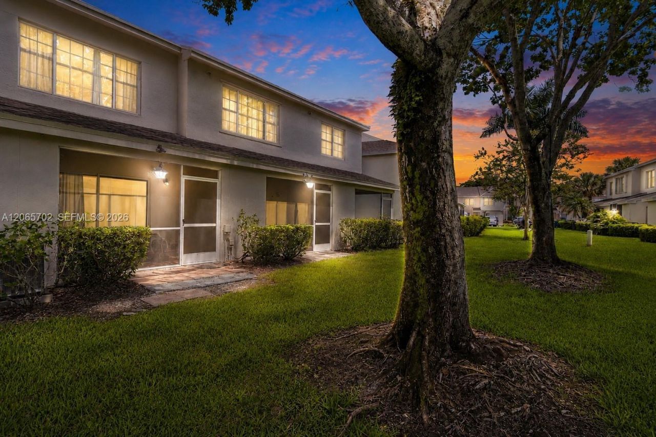 38 Truman Dr , Weston, FL 33326 Photo