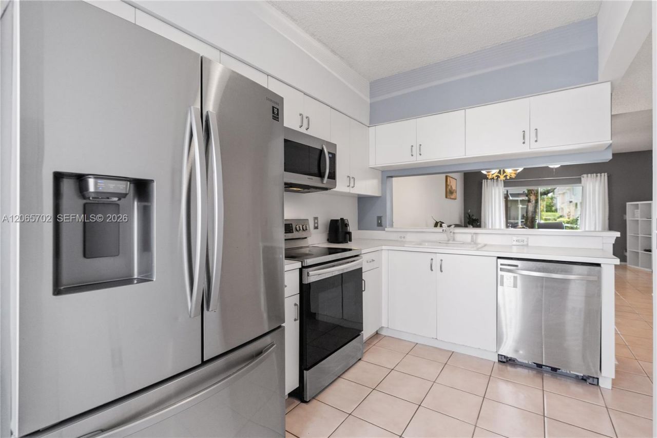 38 Truman Dr , Weston, FL 33326 Photo