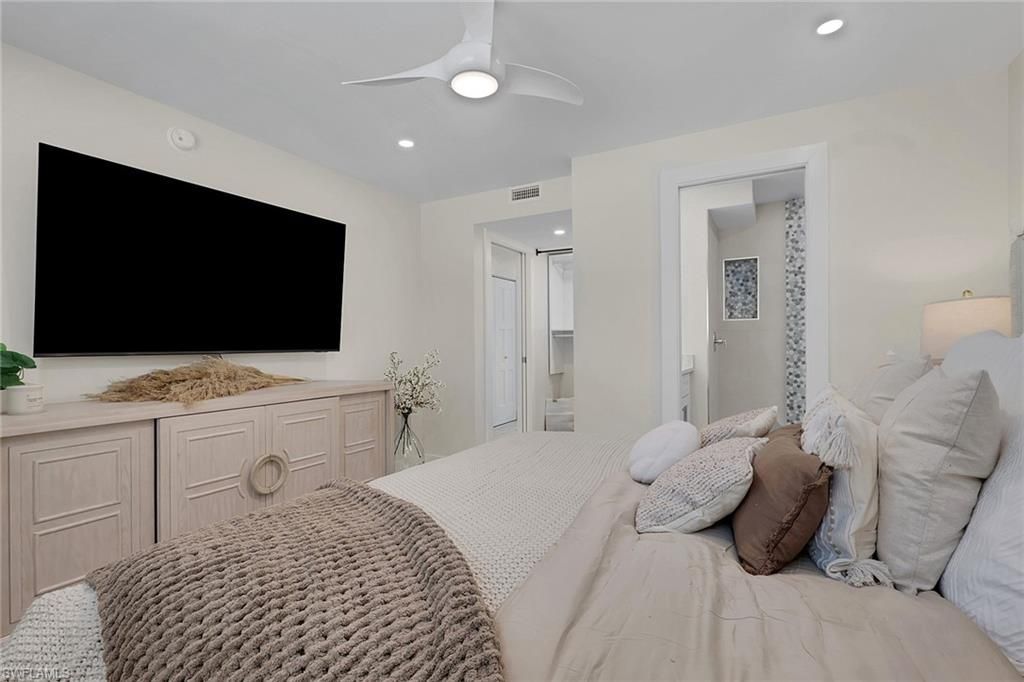 2500 Gulf Shore Blvd N, Unit S10, Naples, FL 34103 Photo
