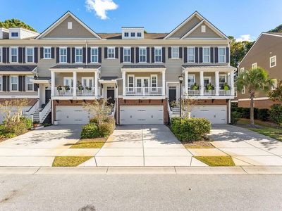 1927 Carolina Towne Court, Mount Pleasant, SC 29464