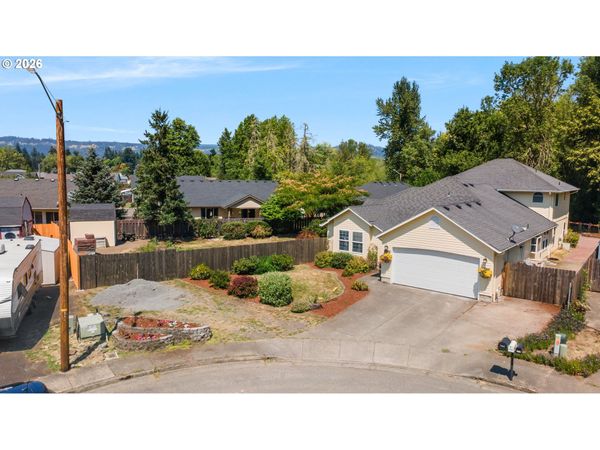 2886 FIR CT, Sweet Home, OR 97386