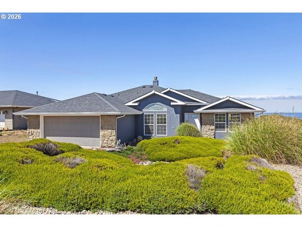 130 FISHING ROCK DR, Depoe Bay, OR 97341