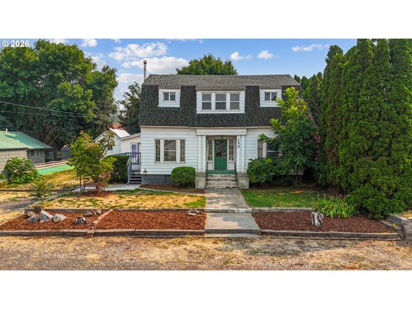 130 SW 2ND ST, Pilot Rock, OR 97868