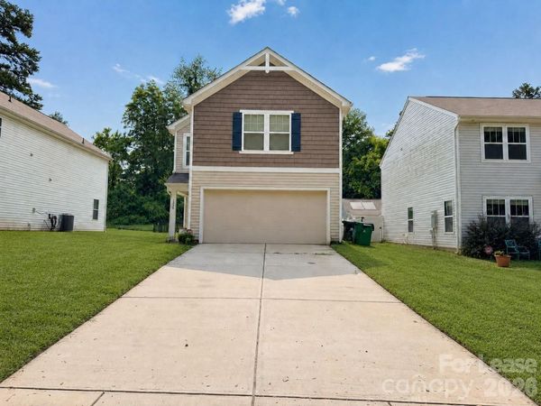 3220 Capitol Drive , Charlotte, NC 28208
