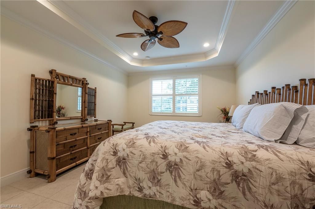 6954 Avalon Cir , Unit 702, Naples, FL 34112 Photo