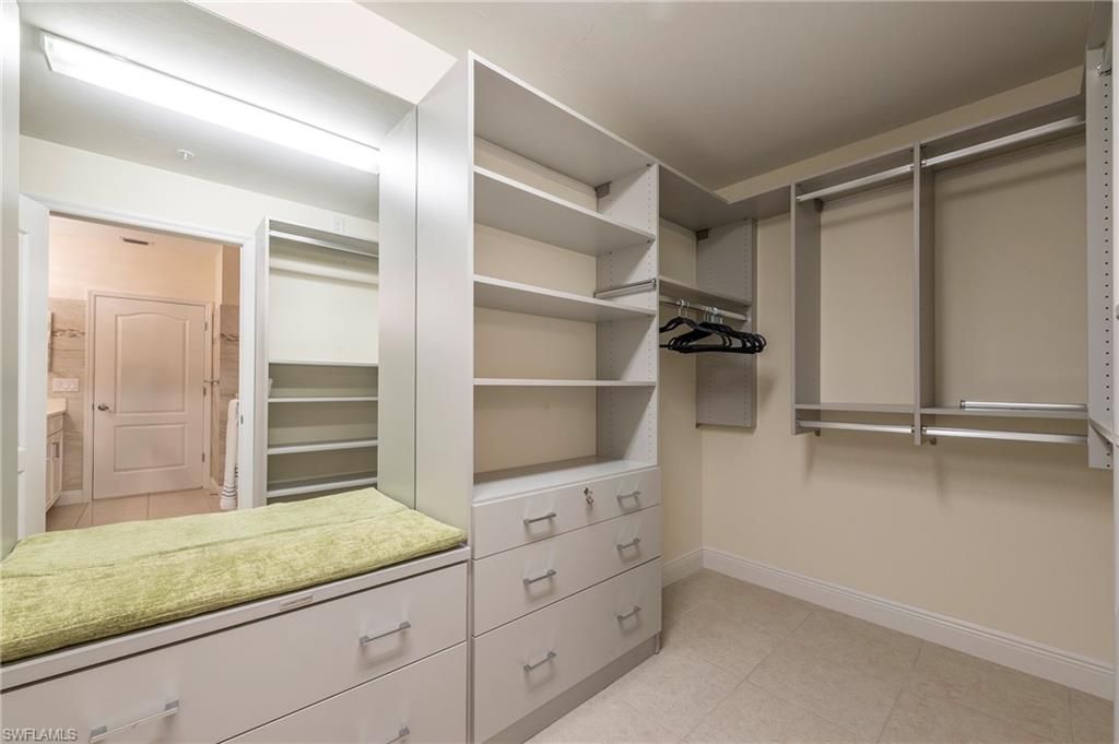 6954 Avalon Cir , Unit 702, Naples, FL 34112 Photo