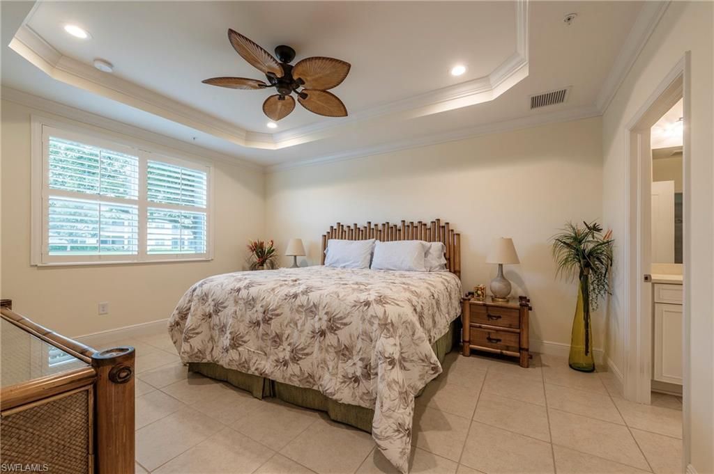 6954 Avalon Cir , Unit 702, Naples, FL 34112 Photo