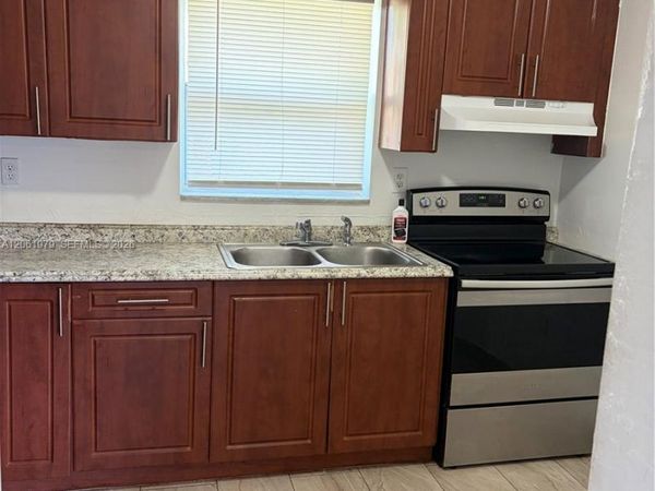 1440 SW 41st Ave , Unit 1-2, Fort Lauderdale, FL 33317