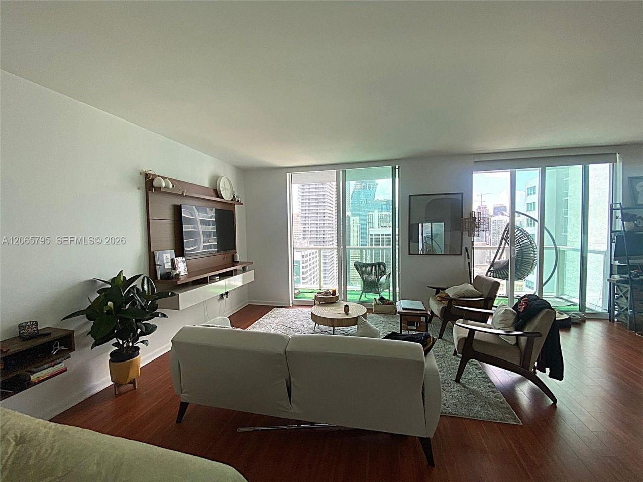 244 Biscayne Blvd , Unit 3707, Miami, FL 33132 Photo