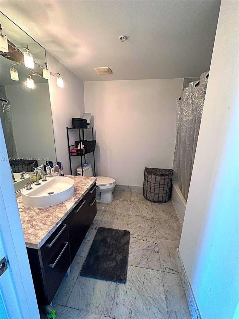 244 Biscayne Blvd , Unit 3707, Miami, FL 33132 Photo