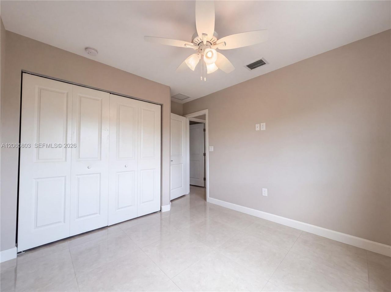 17 Lakeview Dr , Key Largo, FL 33037 Photo