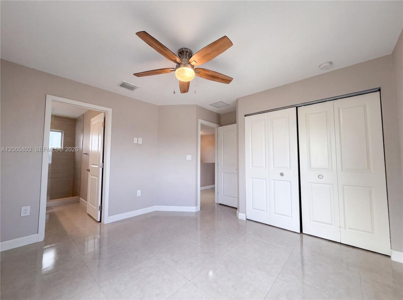 17 Lakeview Dr , Key Largo, FL 33037 Photo