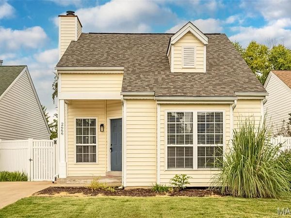 2666 Liberty Gardens Drive , Florissant, MO 63031