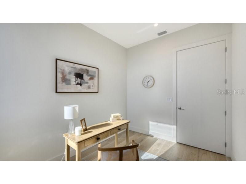 33 S Palm Avenue, Unit 904, Sarasota, FL 34236 Photo
