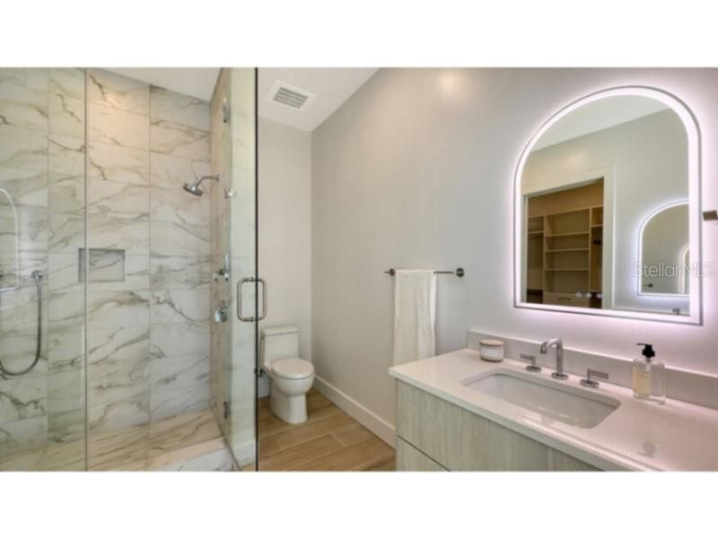 33 S Palm Avenue, Unit 904, Sarasota, FL 34236 Photo