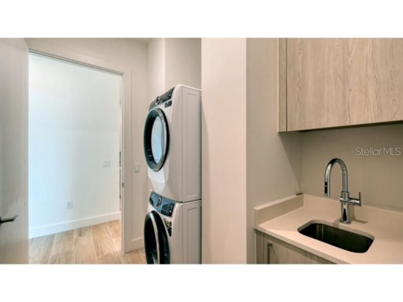 33 S Palm Avenue, Unit 904, Sarasota, FL 34236 Photo