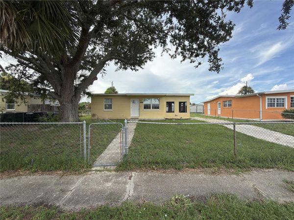 8274 BUMFORD AVENUE, NORTH PORT, FL 34287