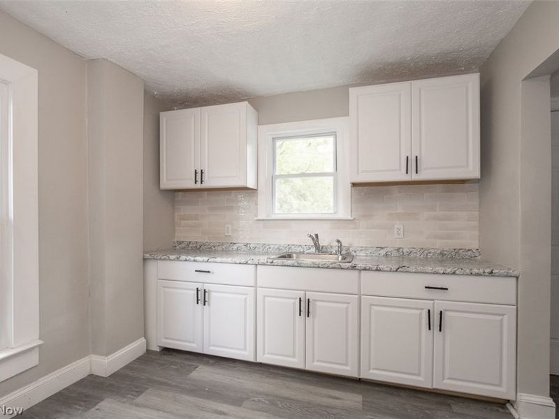 1255 Superior Avenue, Akron, OH 44307 Photo 14