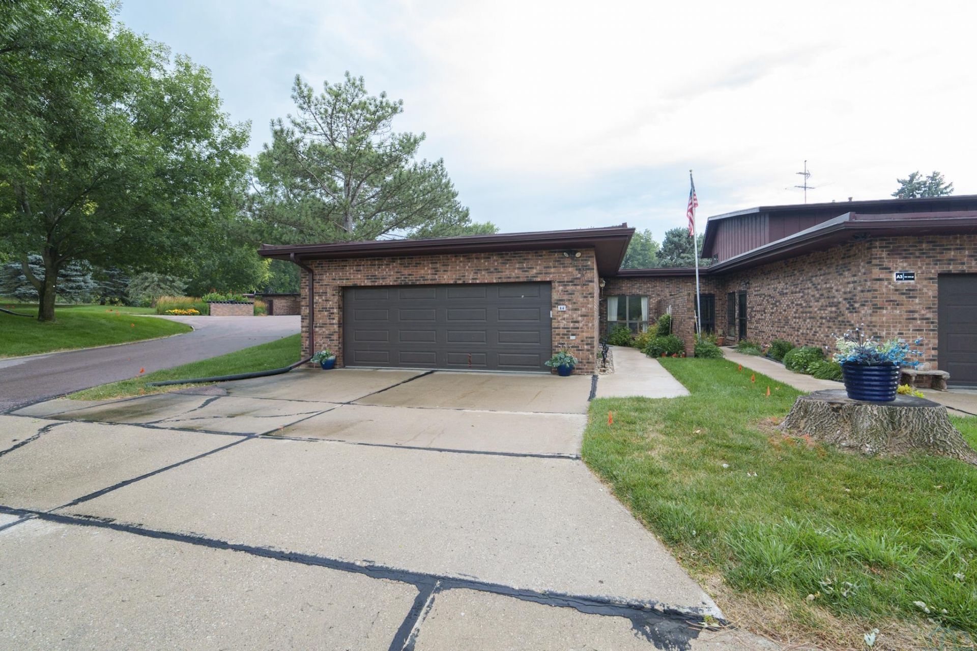 500 46th St, Unit A4, Sioux City, IA 51104 Main Photo