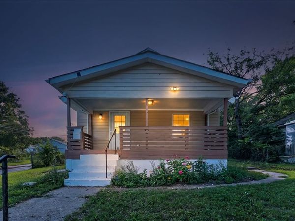 5701 Bales Avenue, Kansas City, MO 64130