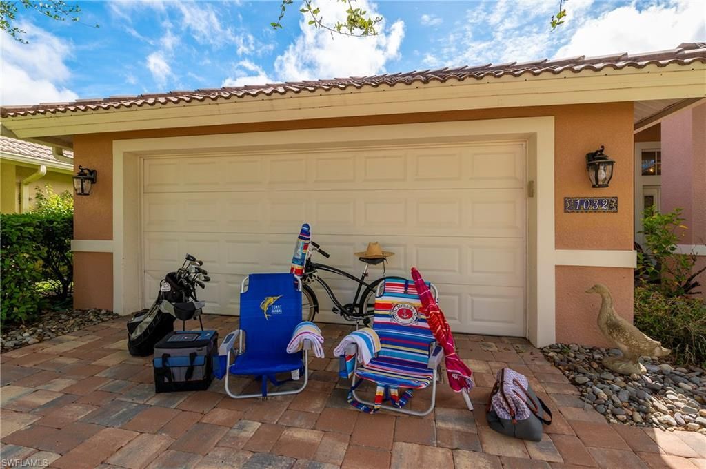 1032 Tivoli Ln, Naples, FL 34104 Photo