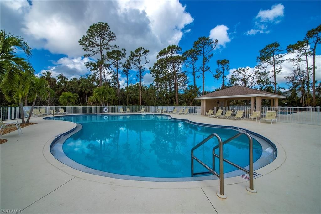 1032 Tivoli Ln, Naples, FL 34104 Photo