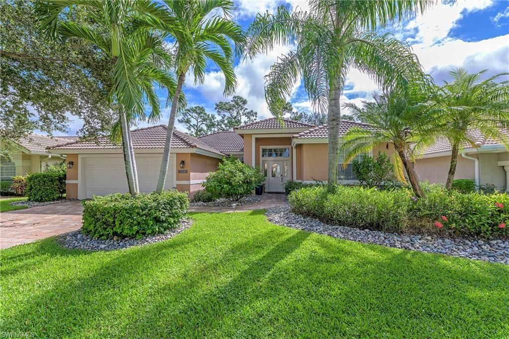 1032 Tivoli Ln, Naples, FL 34104 Photo
