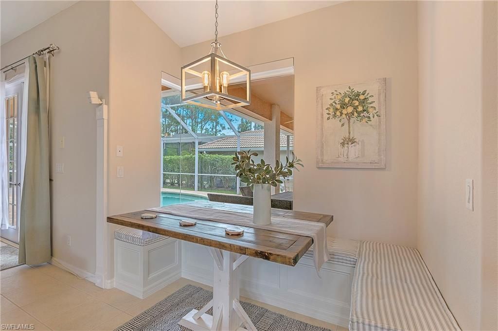 1032 Tivoli Ln, Naples, FL 34104 Photo