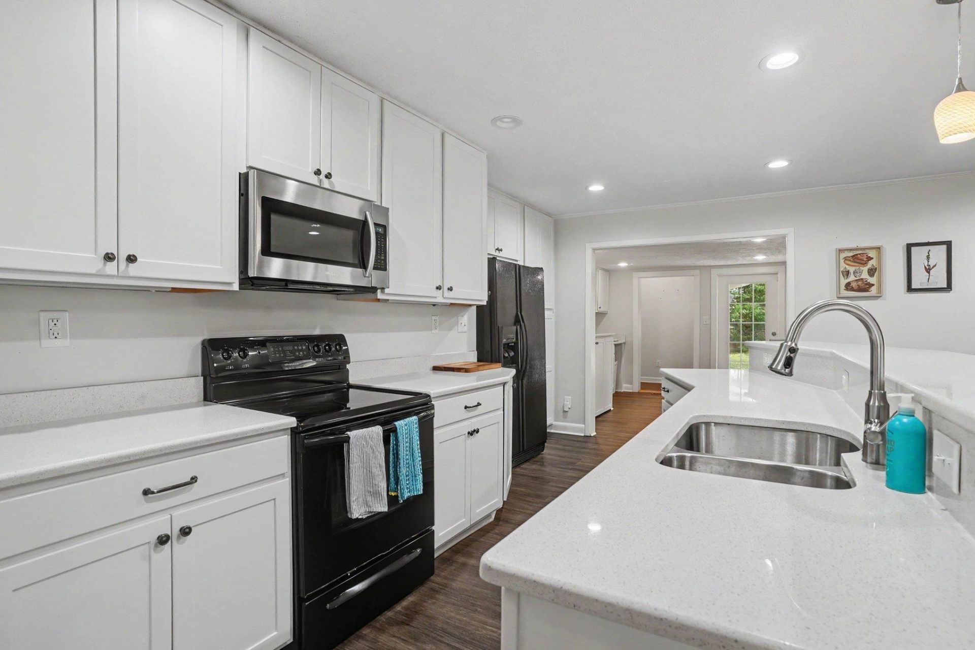 6303 Porcher Dr. Photo 10