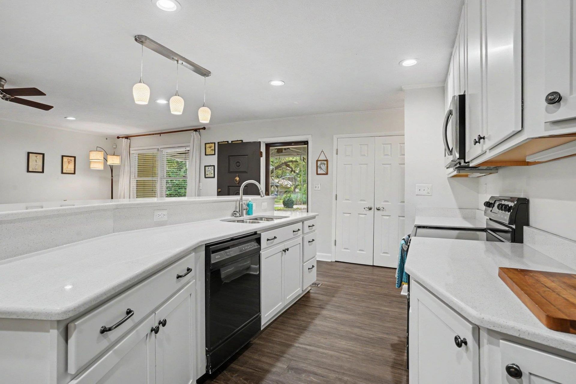 6303 Porcher Dr. Photo 12