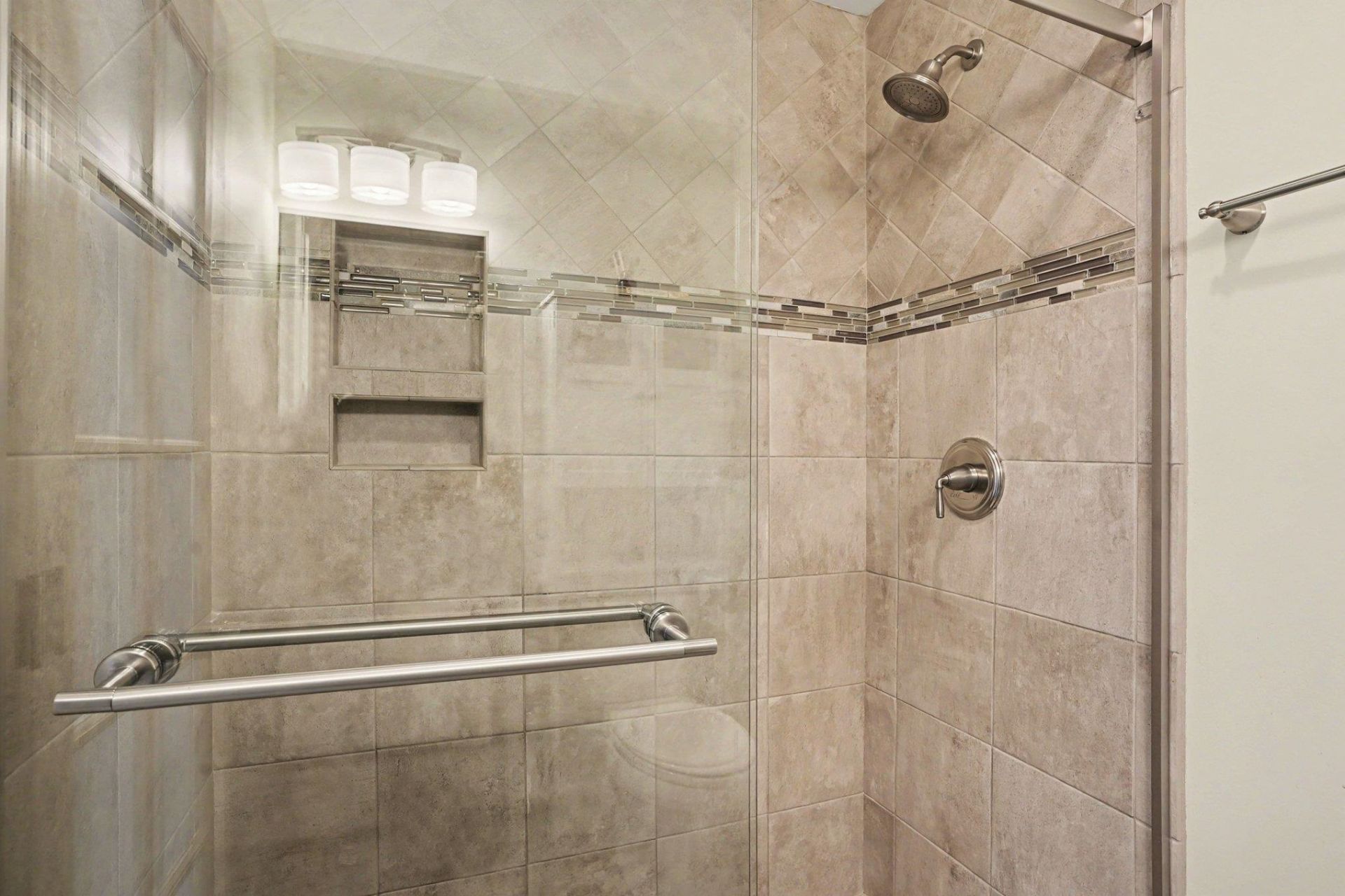 6303 Porcher Dr. Photo 25
