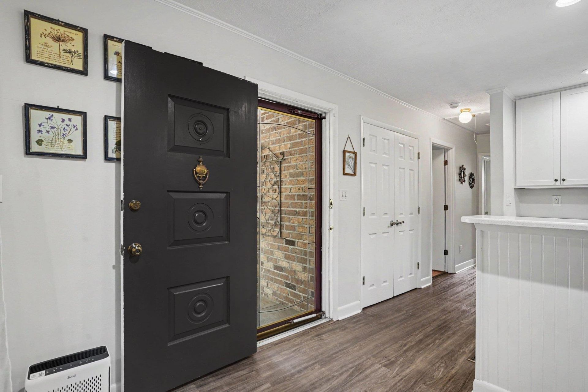 6303 Porcher Dr. Photo 4