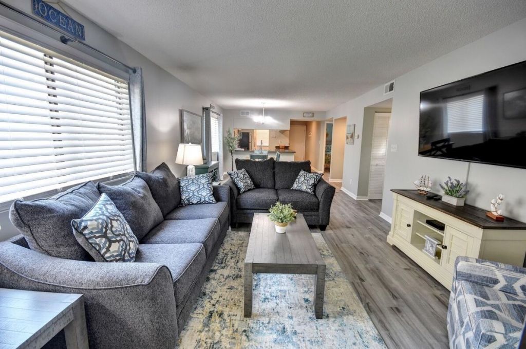 250 Maison Dr. Photo 11